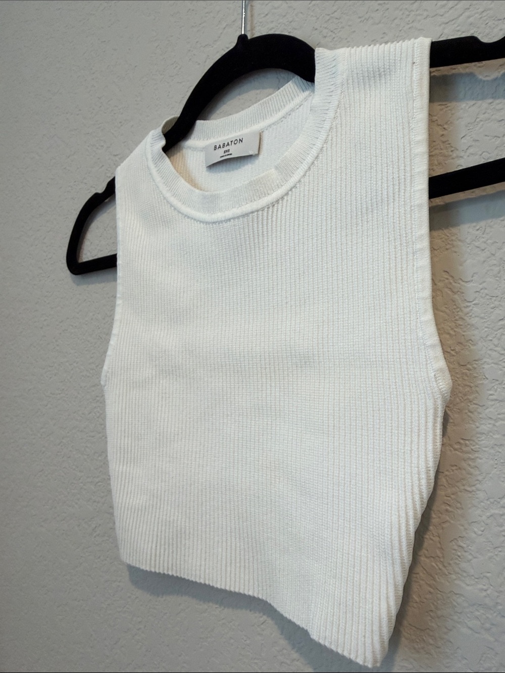 Babaton Cream Ribbed Cropped Tank - Picture 4 of 7